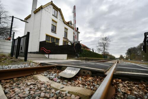 Station-Vroomshoop-Caemras-tegen-schorriemorrie-Carlo-ter-Ellen